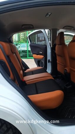 
										HONDA VEZEL ( HYBRID Z HONDA SENSING FF ) full									