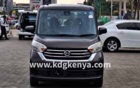 NISSAN DAYZ ROOX ( X V SELECTION )