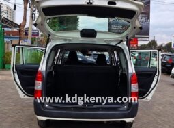 
										TOYOTA PROBOX VAN full									