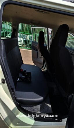 
										TOYOTA SUCCEED VAN ( 2WD ) full									