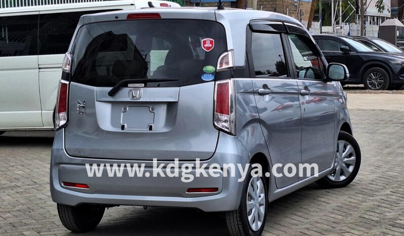 
								HONDA NWGN FF ( G GRADE HYBRID ) full									