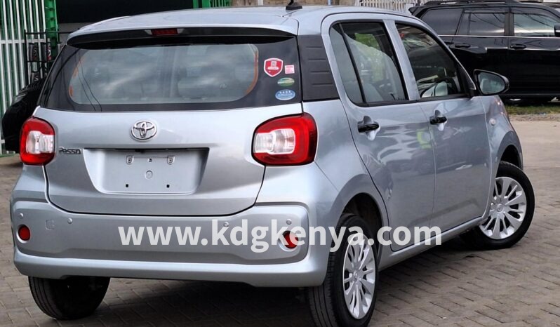 
TOYOTA PASSO ( X L PACKAGE S ) full									