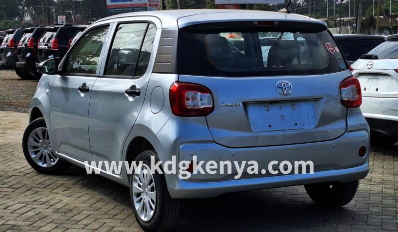 
TOYOTA PASSO FF ( X GRADE ) full									