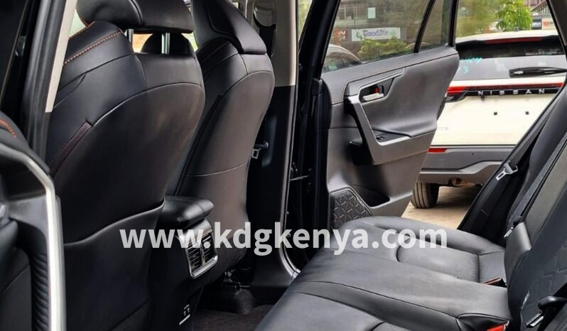 
								TOYOTA RAV 4 FULL4WD ( ADVENTURE ) full									