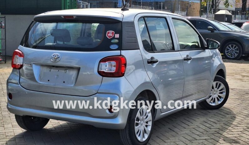 
TOYOTA PASSO FF ( X GRADE ) full									