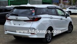 HONDA SHUTTLE ( 4WD HYBRID Z HONDA SEN )