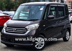 NISSAN DAYZ ROOX ( X V SELECTION )