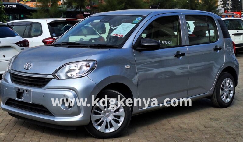
TOYOTA PASSO FF ( X GRADE ) full									