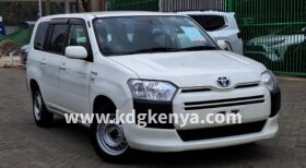 TOYOTA PROBOX VAN