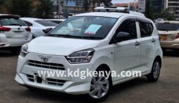 TOYOTA PIXIS EPOCH (  X SA  FF )