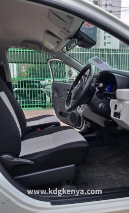 TOYOTA – PIXIS EPOCH  ( X_SA3 )
