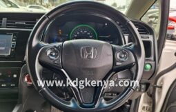 
										HONDA SHUTTLE ( 4WD HYBRID Z HONDA SEN ) full									