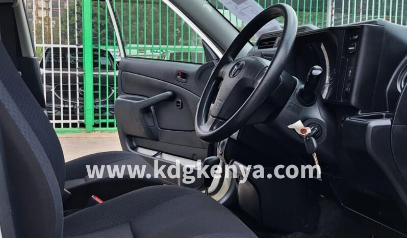 
								TOYOTA PROBOX VAN full									