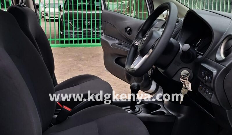 
								NISSAN NOTE ( S GRADE ) full									