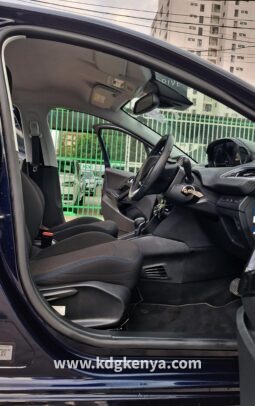 
										( PEUGEOT 208  ) full									