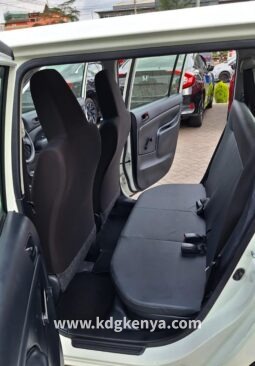 
										TOYOTA PROBOX VAN full									