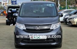 HONDA STEPWAGON ( B GRADE )