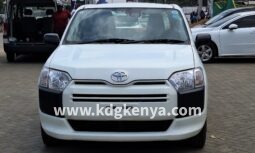 TOYOTA SUCCEED VAN