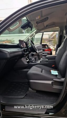 TOYOTA HILUX ( TRAVO 1GD-FTV 2.8L ) full