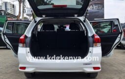 
										TOYOTA COROLLA FIELDER ( HYBRID FF ) full									