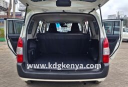 
TOYOTA PROBOX full									