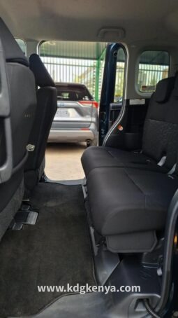 
										TOYOTA ROOMY ( CUSTOM G-T ) full									