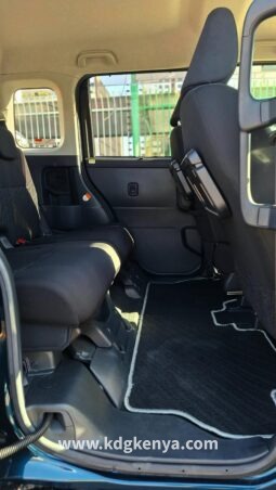 
										TOYOTA ROOMY ( G COZY EDITION ) full									