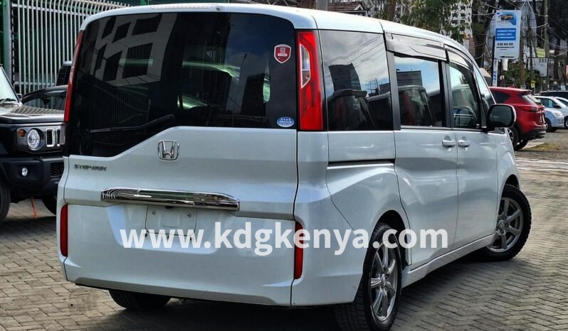 
								HONDA STEPWAGON ( 2WD) full									