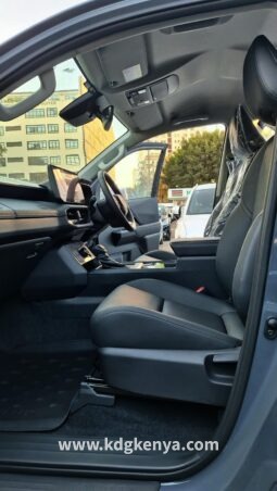 
										TOYOTA HILUX ( TRAVO 1GD-FTV 2.8L ) full									