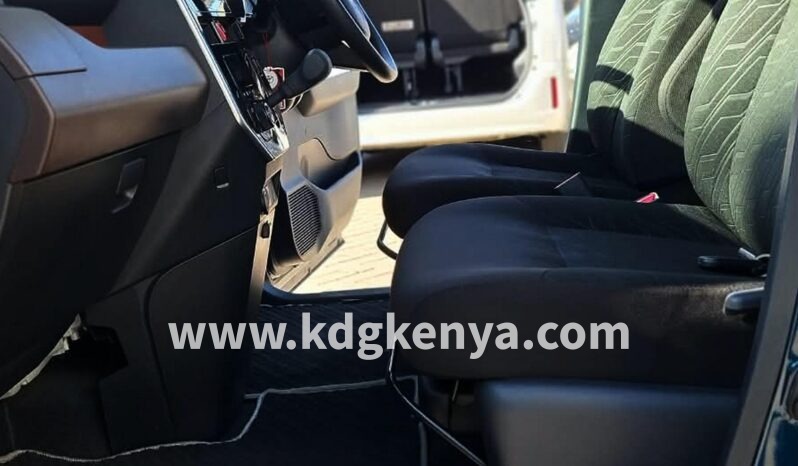 
								TOYOTA ROOMY ( G COZY EDITION ) full									