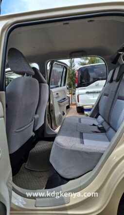 
TOYOTA PASSO full									