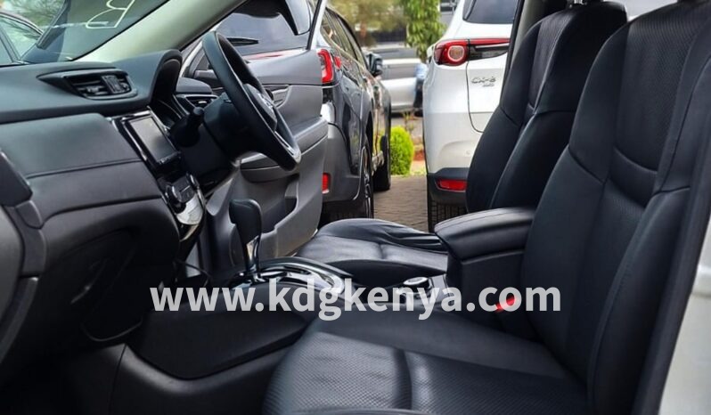 
								NISSAN X-TRAIL FULL 4WD ( 20S ) full									