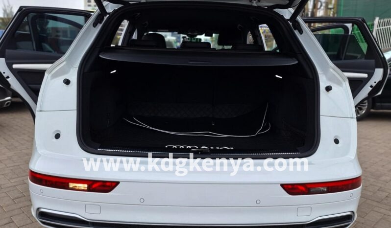
AUDI Q5 full									