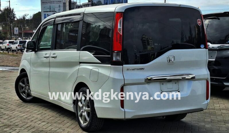 
								HONDA STEPWAGON ( 2WD) full									