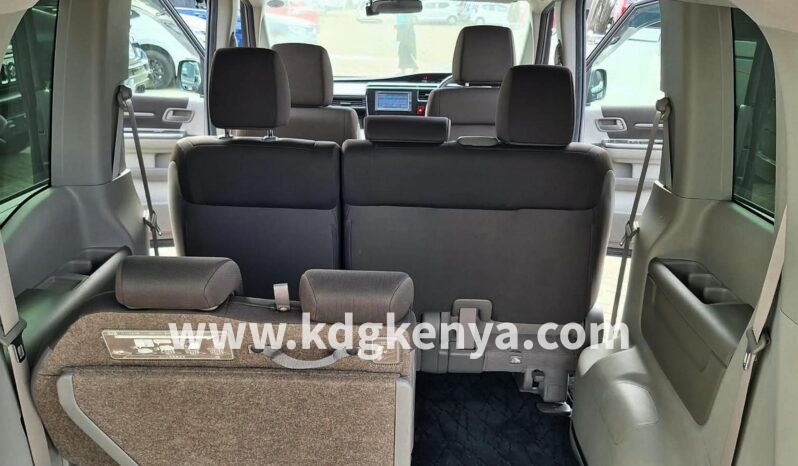 
								HONDA STEPWAGON ( B GRADE ) full									