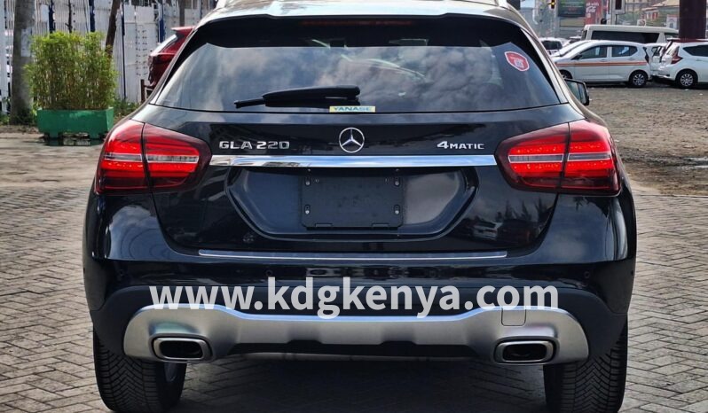 
								MERCEDES-BENZ  ( GLA220  ) full									