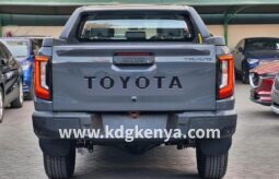 
										TOYOTA HILUX ( TRAVO 1GD-FTV 2.8L ) full									