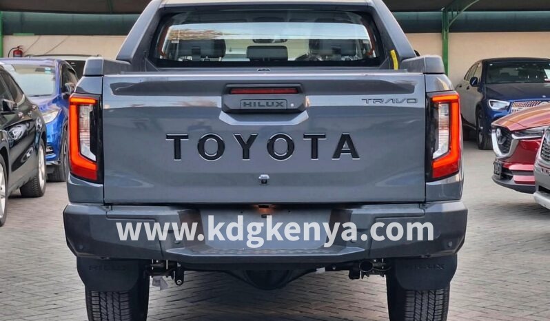 
								TOYOTA HILUX ( TRAVO 1GD-FTV 2.8L ) full									