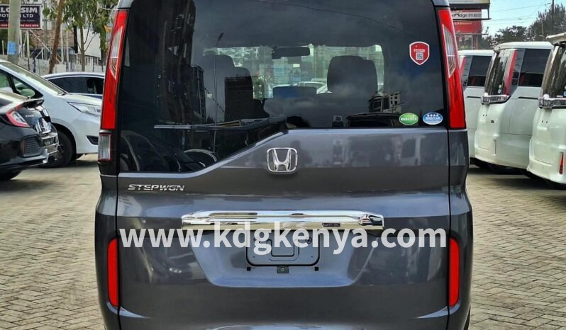 
								HONDA STEPWAGON ( B GRADE ) full									