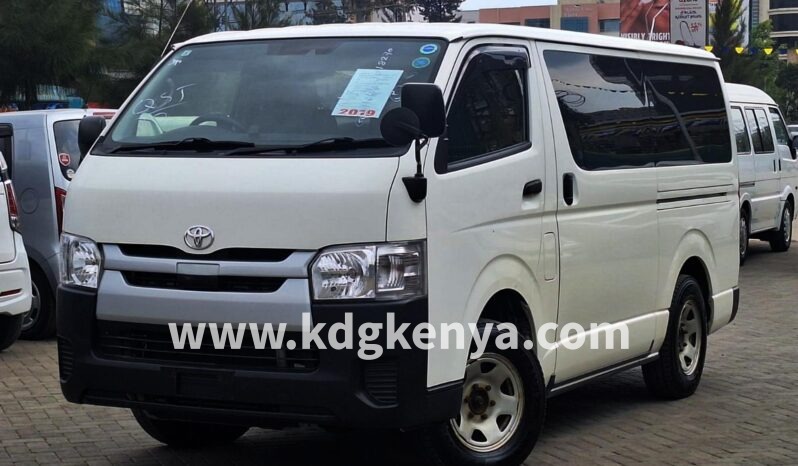 
								TOYOTA REGIUS ACE ( 4WD DX ) full									