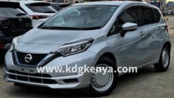 NISSAN NOTE ( E POWER X )