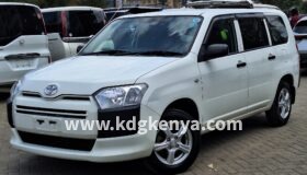 TOYOTA SUCCEED VAN
