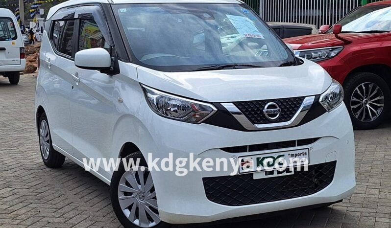 
								NISSAN DAYZ  ( 2WD ) full									
