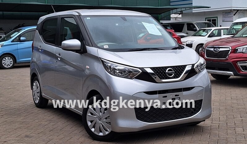 
NISSAN DAYZ ( B GRADE ) full									