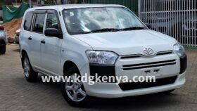 TOYOTA SUCCEED VAN