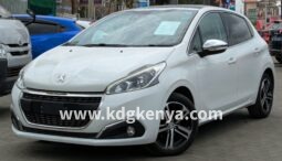 PEUGOT 208