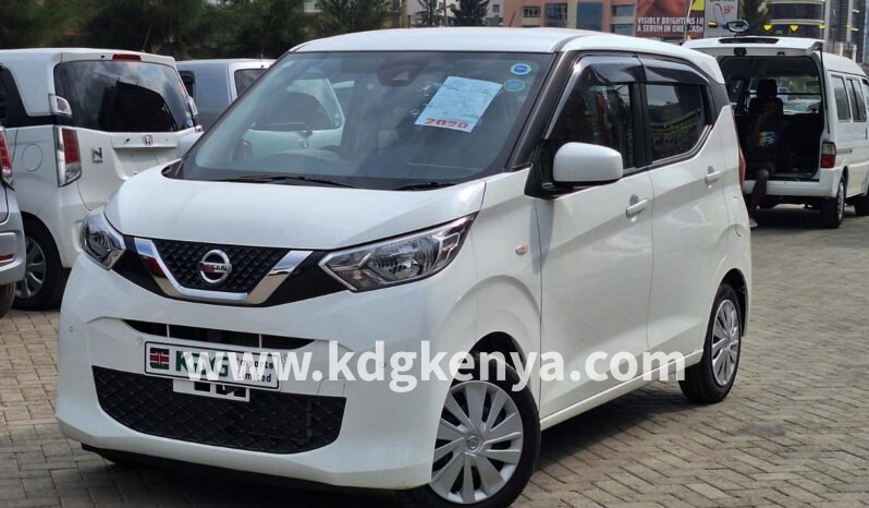 
								NISSAN DAYZ  ( 2WD ) full									