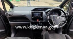 TOYOTA NOAH  ( G GRADE 2WD )