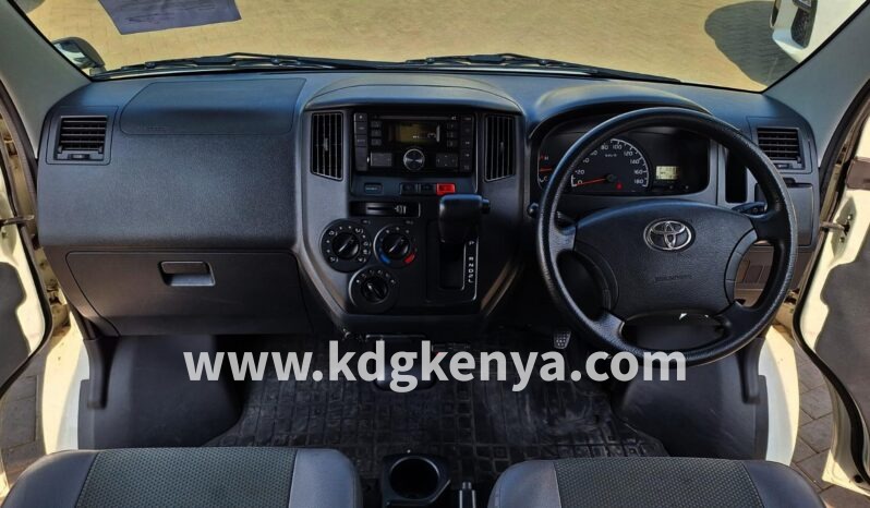 
								TOYOTA LITEACE VAN 2WD ( DX ) full									