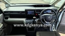 HONDA STEPWAGON ( 2WD)